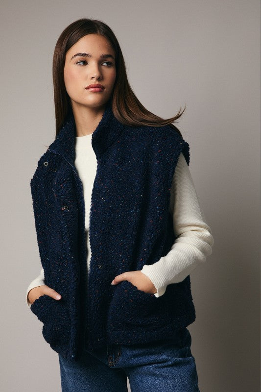 Mia Sherpa Vest