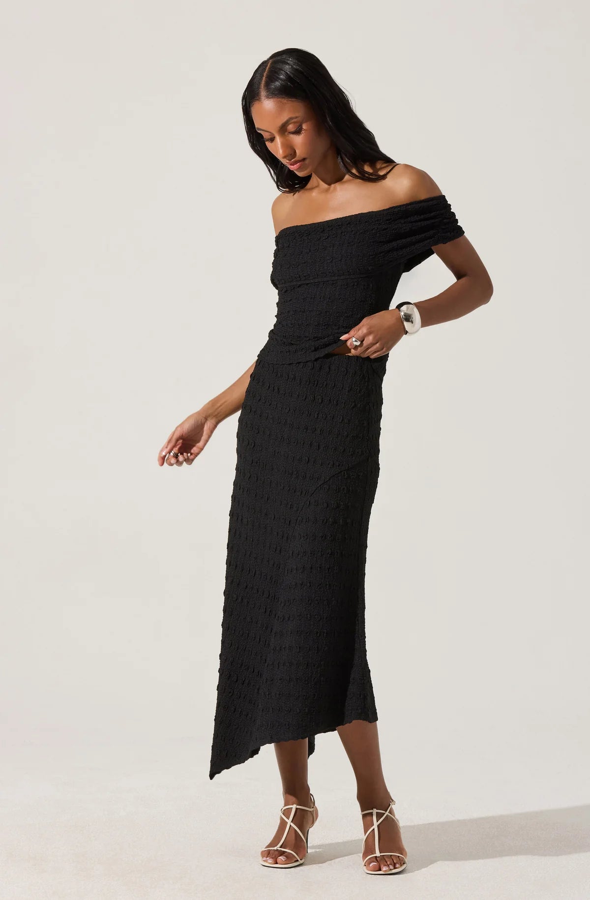 Textured Asymmetrical Knit Skirt