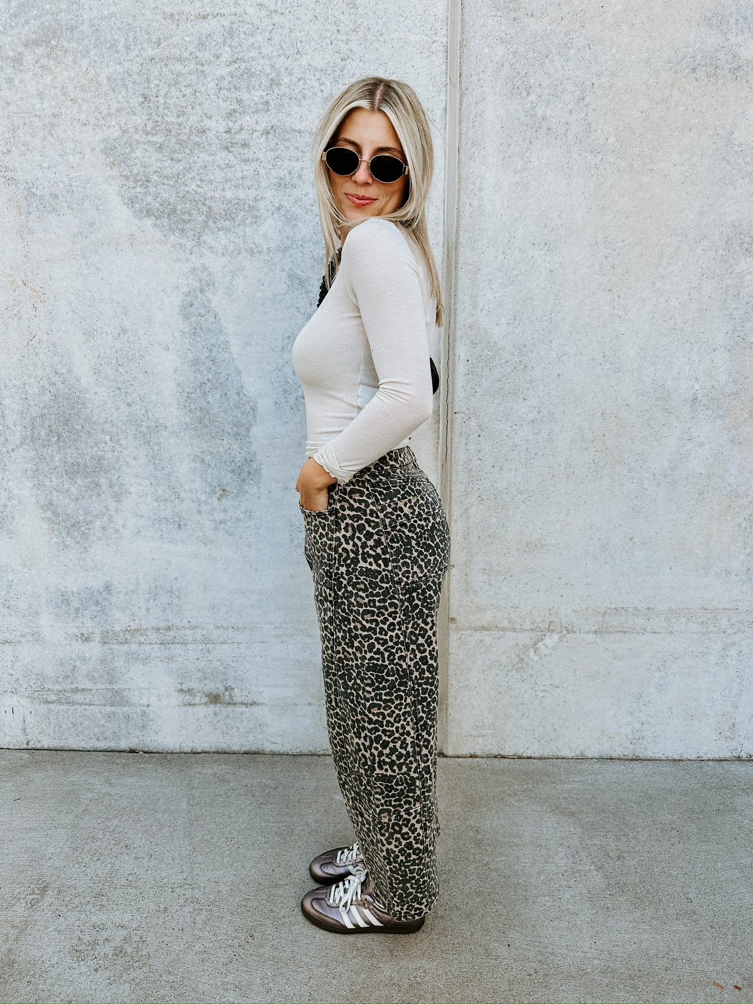 RESTOCK: Cece Leopard Barrel Pants