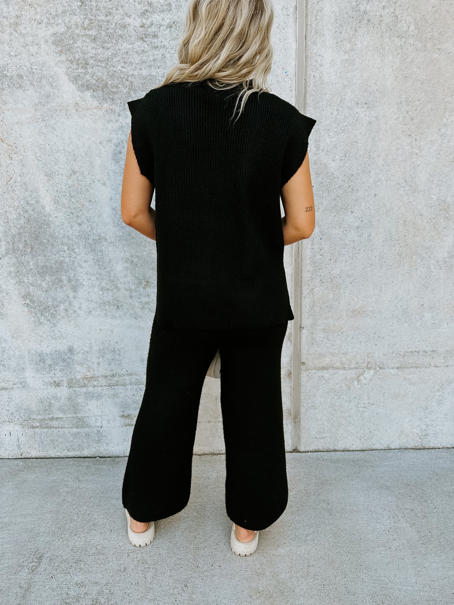 Olivia Sweater Pants - Black