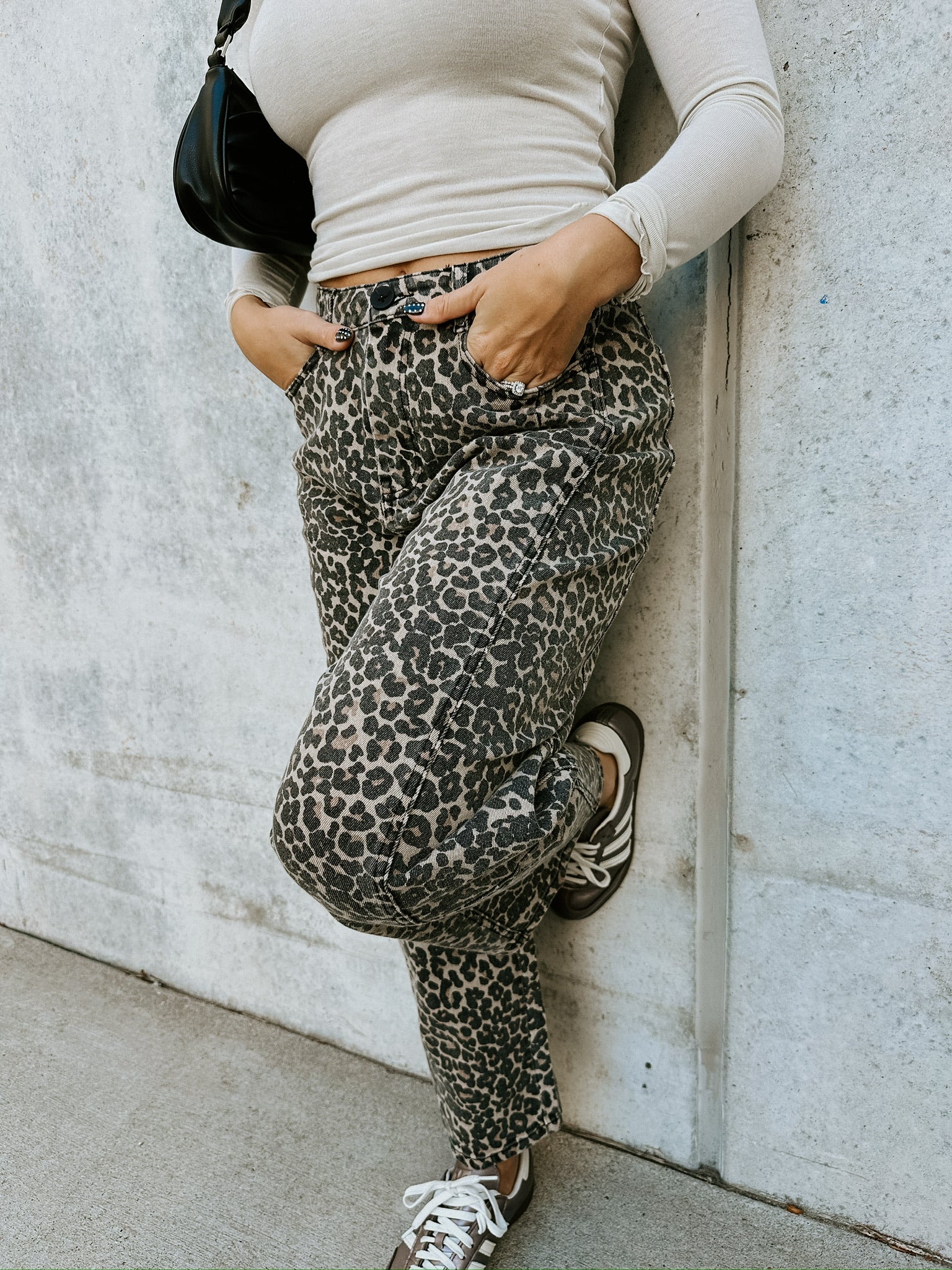 RESTOCK: Cece Leopard Barrel Pants