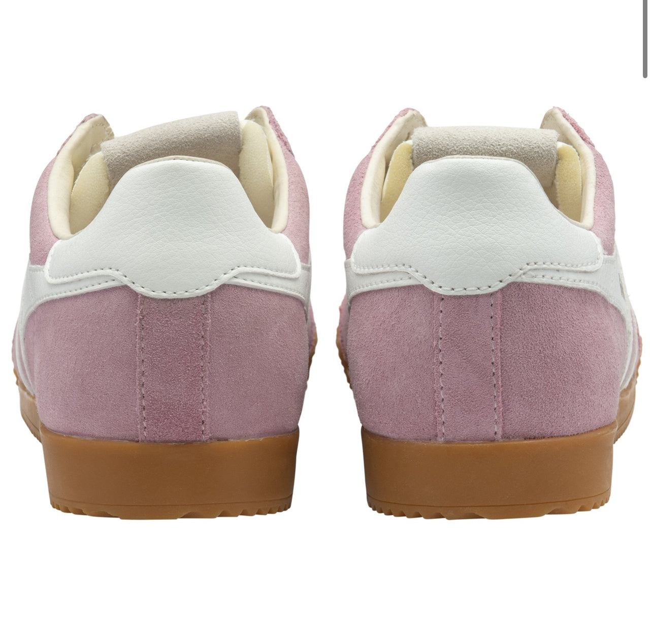 Elan Sneakers