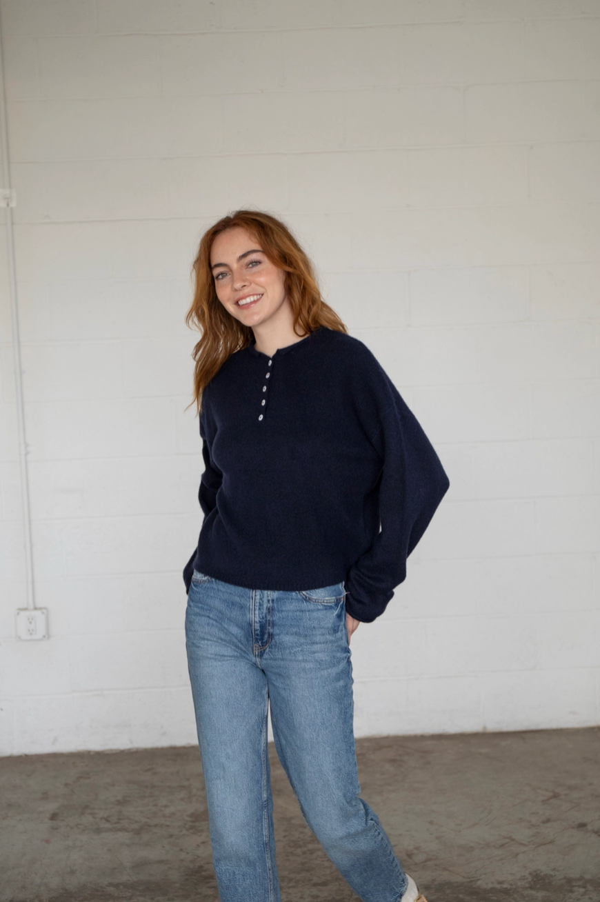 Piper Henley Pullover
